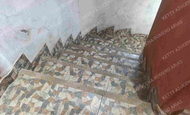 HERMOSA CASA TIPO COLONIAL EN VENTA CDLA LA FRAGATA