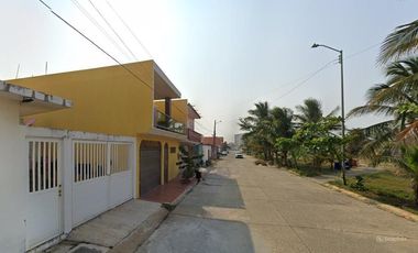 VENTA DE CASA EN VERACRUZ EN COATZACOALCOS EN EL FRACCIONAMIENTO PARAISO