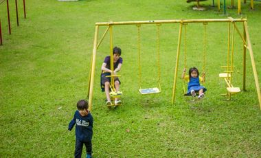 2 Bedrooms for RENT Located at a Golf Gated Community at Silang Cavite near Tagaytay