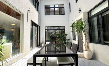 Modern Japanese Home For Sale in Southbay Garden Parañaque
