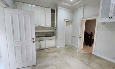 FOR LEASE 🏠 – White Plains Village, Quezon CityPP CODE #L1539