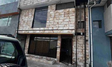 Oportunidad casa de venta en el sector de la Rumiñahui – Av. del Maestro!