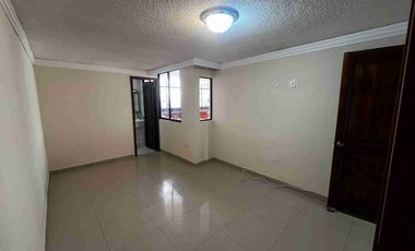 Oportunidad casa de venta en el sector de la Rumiñahui – Av. del Maestro!