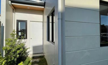 Spacious Single Attached house and lot in Amaresa near Quezon City