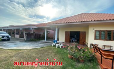 Single house for rent, 137 sq wha ,3 bedrooms, 2 bathrooms , near Asia Industrial Estate and Robinson Department Store, 4 km, Ban Chang, Rayong (Fully