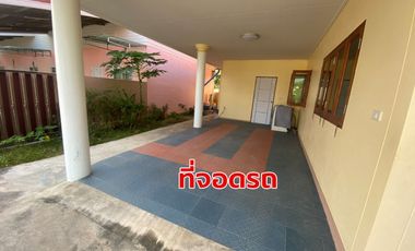 Single house for rent, 137 sq wha ,3 bedrooms, 2 bathrooms , near Asia Industrial Estate and Robinson Department Store, 4 km, Ban Chang, Rayong (Fully