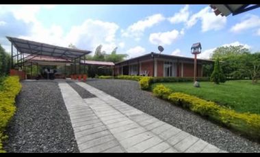 Venta Hermosa Casa Campestre en Alcala