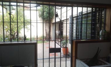 Venta de Casa Comercial ,en La Palma  Belen