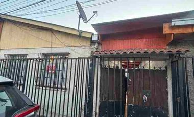 Venta casa Lo Espejo, $75M,3D,1, estacionamiento, excelente ubicación.