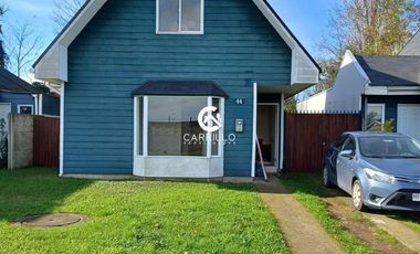 ARRENDAMOS CASA EN COMDOMINIO PRADERAS DE ARRAYAN