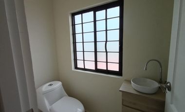 6 CONSULTORIOS EN RENTA, EXCELENTE UBICACIÓN, PRECIO SEGÚN TAMAÑO