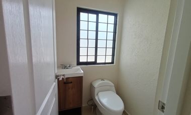 6 CONSULTORIOS EN RENTA, EXCELENTE UBICACIÓN, PRECIO SEGÚN TAMAÑO