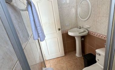 VENDO DEPARTAMENTO DE 3 HABITACIONES EN EDIFICIO EN LA PLAYA - CRUCCRUCITA LA BELLA DE PORTOVIEJO