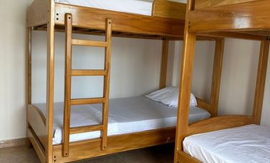 VENDO DEPARTAMENTO DE 3 HABITACIONES EN EDIFICIO EN LA PLAYA - CRUCCRUCITA LA BELLA DE PORTOVIEJO