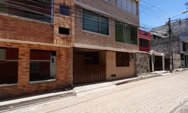 En Venta Casa Rentera Sur De Quito  Excelente Inversion - IESSFUT - Gatazo