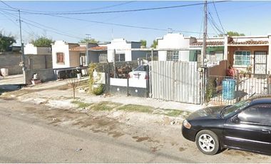 COHC (EMB) CASA EN VENTA DE CONTADO EN AÑO 2000 COAHUILA
