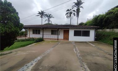 Casa en Arriendo Sector La Mina - Envigado