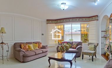 Casa con Suite y Oficina en Venta cerca del Centro de Machala | Ideal para Vivir y Emprender