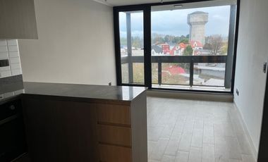 Se arrienda departamento nuevo en sector estación