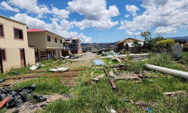 EN VENTA TERRENO COMERCIAL IDEAL PARA INVERSIÓN - RICAURTE CUENCA