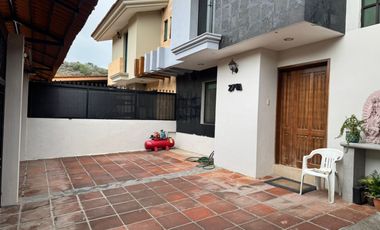Casa renta Lomas Santa Anita Tlajomulco $18,000
