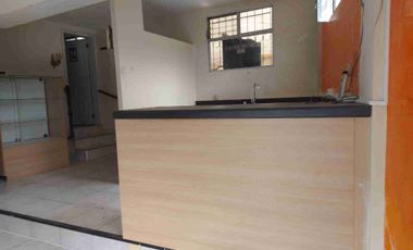 Alquiler - Local sector Mariana de Jesús, Quito