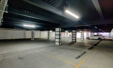 LOCAL EN VENTA PLAZA AVANZZA, AV. EL JACAL