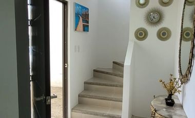 CASA DE ESTRENO SEMI-AMOBLADA (VIA A LA COSTA PASEO DEL SOL 4)