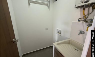 Apartamento en Arriendo Sector Loma del Escobero - Envigado