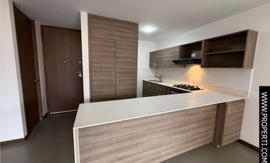 Apartamento en Arriendo Sector Loma del Escobero - Envigado