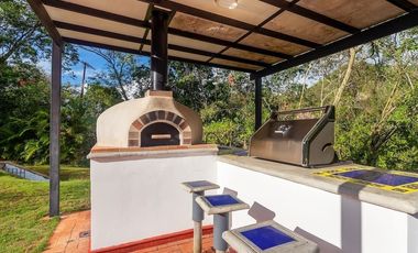 ALQUILO LINDA FINCA LA MACARENA EN ANAPOIMA LLAMANOS AL3018165799 DISOONIBILIDAD INMEDITA