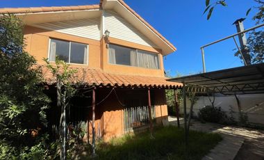 Casa solida en Olmué