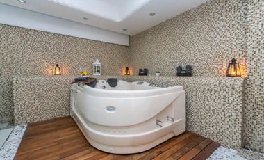TE ALQUILO EXCLUSIVA FINCA MEDIALUNA EN BUCARAMANGA LLAMANOS AL3242060686 LOS ESPERAMOS.