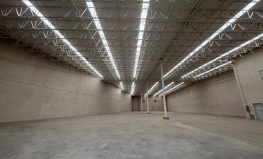 RENTA BODEGA INDUSTRIAL SALIDA A JUAREZ CON 10 METROS ALTURA