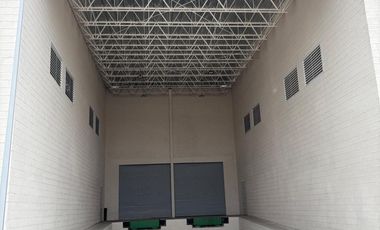 RENTA BODEGA INDUSTRIAL SALIDA A JUAREZ CON 10 METROS ALTURA