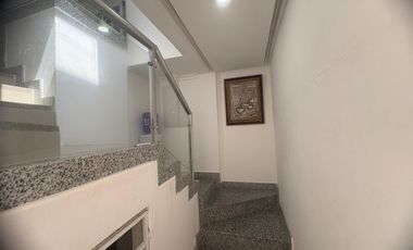 EN PORTON DEL MAR VENDO CASA REMODELADA 4 SUITES INDEPENDIENTES