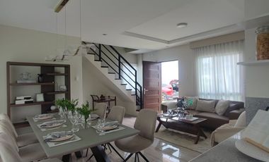 5 Bedroom House for sale In Sentrina Alaminos, Alaminos Laguna