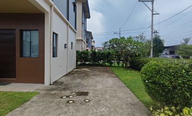 5 Bedroom House for sale In Sentrina Alaminos, Alaminos Laguna