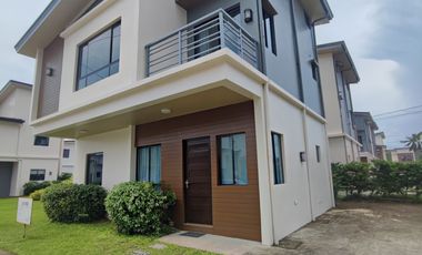 5 Bedroom House for sale In Sentrina Alaminos, Alaminos Laguna