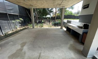 TERRENO INDUSTRIAL EN VENTA EN PARQUE STETRU