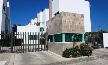 Casa en renta en coto privado Flamingos Residencial, Bucerias