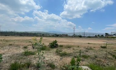 TERRENO INDUSTRIAL EN VENTA EN PARQUE STETRU