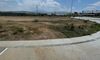 TERRENO INDUSTRIAL EN VENTA EN PARQUE STETRU