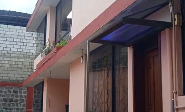 Venta de Casa Rentera en Obrero Independiente, Loma de Puengasí