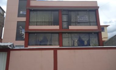 Venta de Casa Rentera en Obrero Independiente, Loma de Puengasí