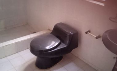 Venta de Casa Rentera en Obrero Independiente, Loma de Puengasí