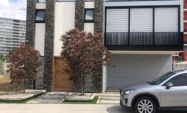 RESIDENCIA EN VENTA EN VALLE REAL