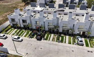 Casa en venta en Bahía de Banderas: 3 recámaras y casa club en condominio Altavela