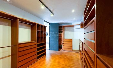 Casa en Renta de Lujo en Col. Colomos Providencia, Guadalajara