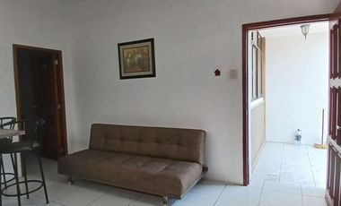 CASA RENTERA EN URDESA CENTRAL DE 3 SUITES INDEPENDIENTES.